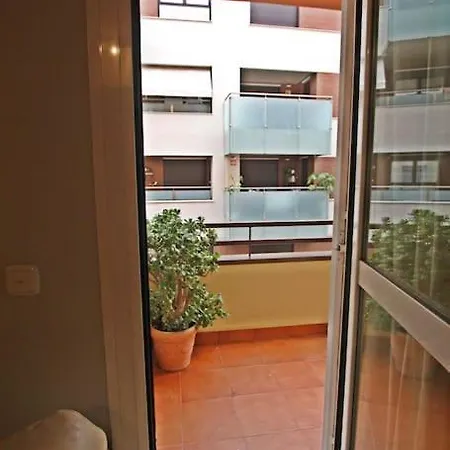Apartment Clasica: Amigos Y Familia. Parking Gratis!