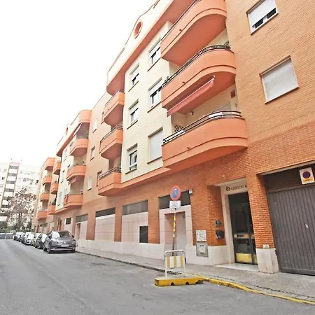 Apartment Clasica: Amigos Y Familia. Parking Gratis! Seville